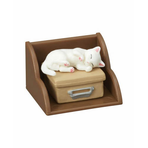 Details about   Shelf Cat Relaxing Mini Figure Collection 